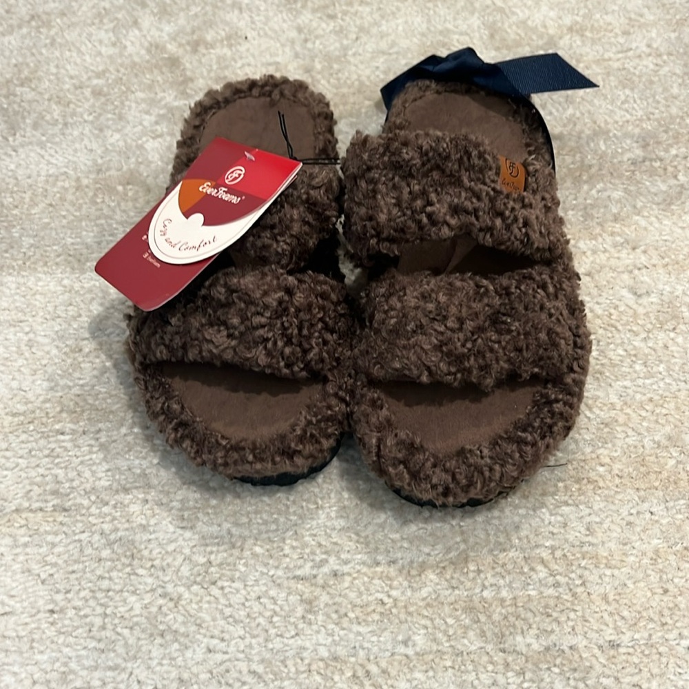 EverFoam slippers